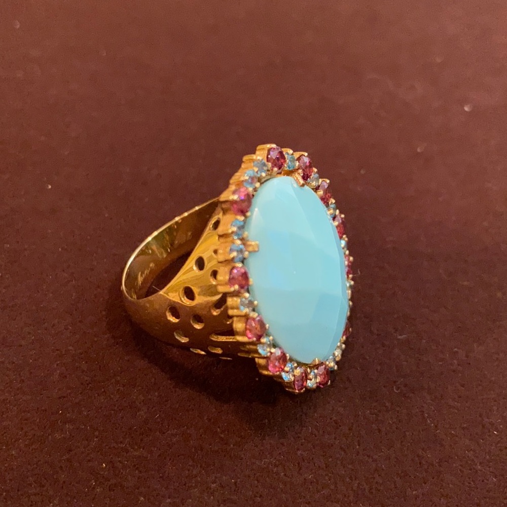 Gold ring with turquoise, topaz and rhodolite